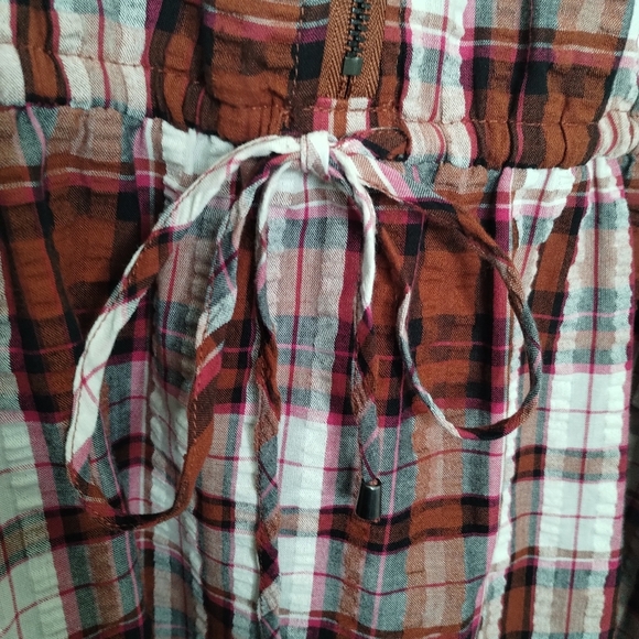 Torrid Mini Seer Sucker Zip-Front Shirt Dress In Plaid Ivory Women's Size 4X - Picture 3 of 11